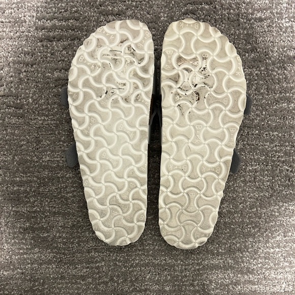 Birkenstock strap sandal - Picture 2 of 3